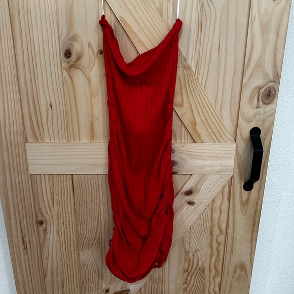 Red Drawstring Ruched Bodycon Dress - Picture 2 of 2